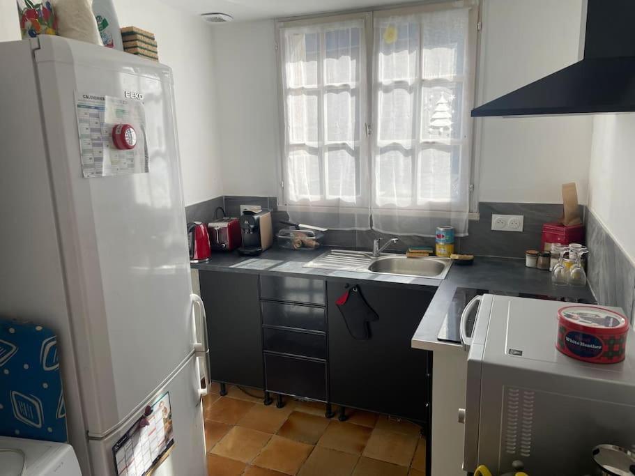 Charmante Maison, Coeur De Bourg Bazouges-la-Pérouse المظهر الخارجي الصورة